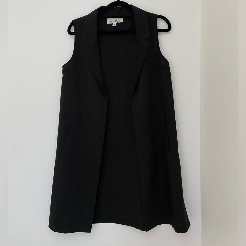 Urmoda Black Long Open Front Sleeveless Jacket Coat in Size Small
